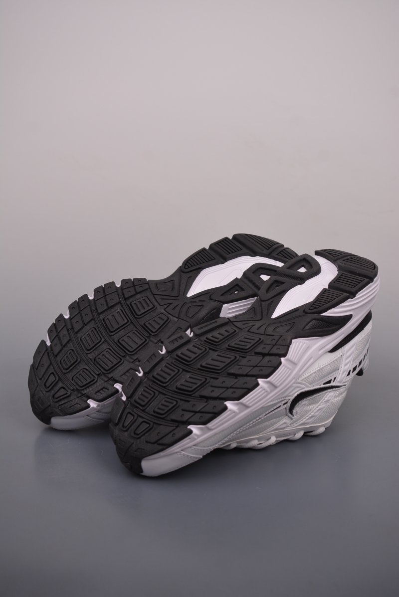 Nike Initiator Running view