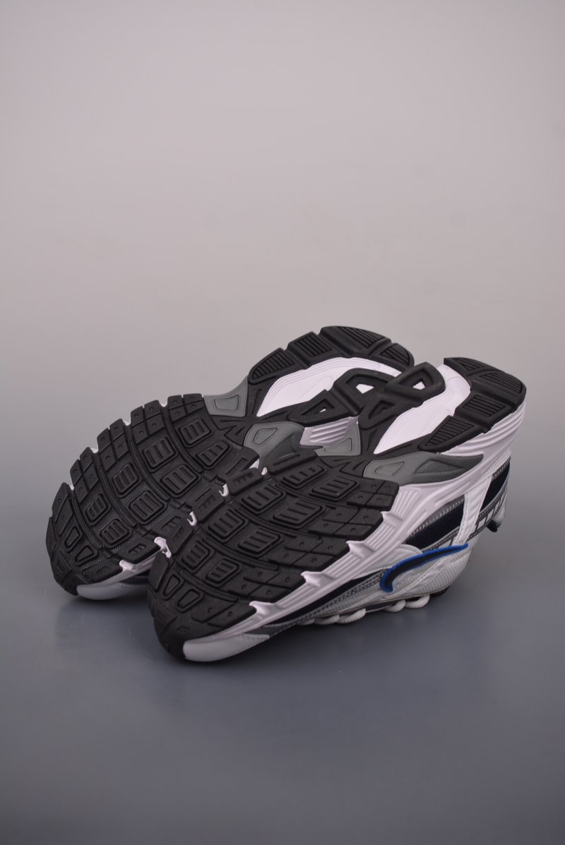 Nike Initiator Running view