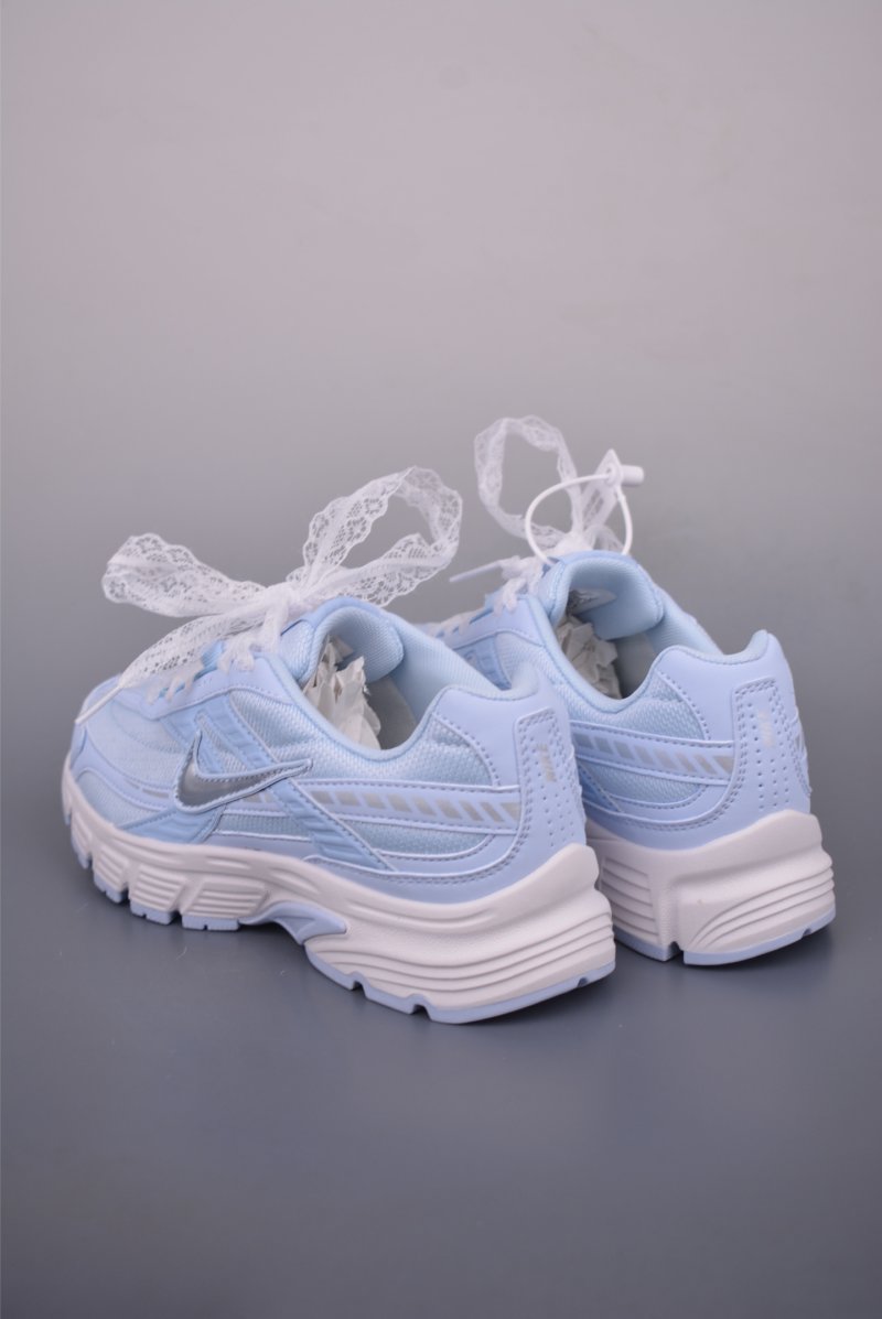 Nike Initiator P-6000 view