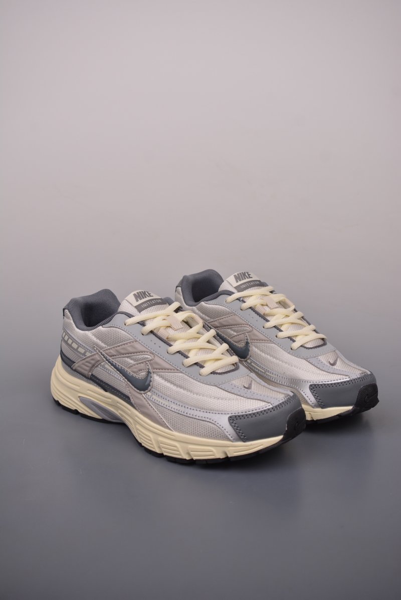 Nike Initiator Running