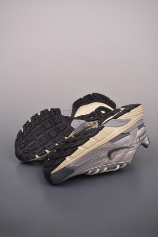 Nike Initiator Running view 3