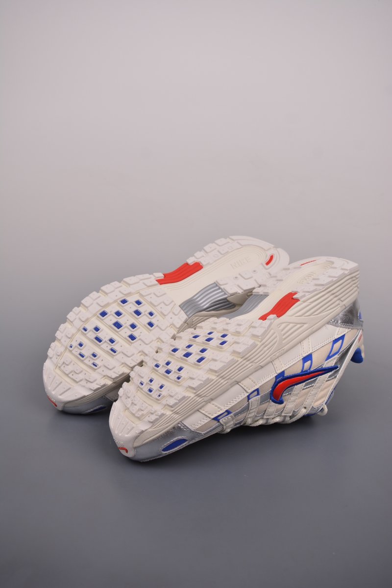 Nike Initiator P-6000 view