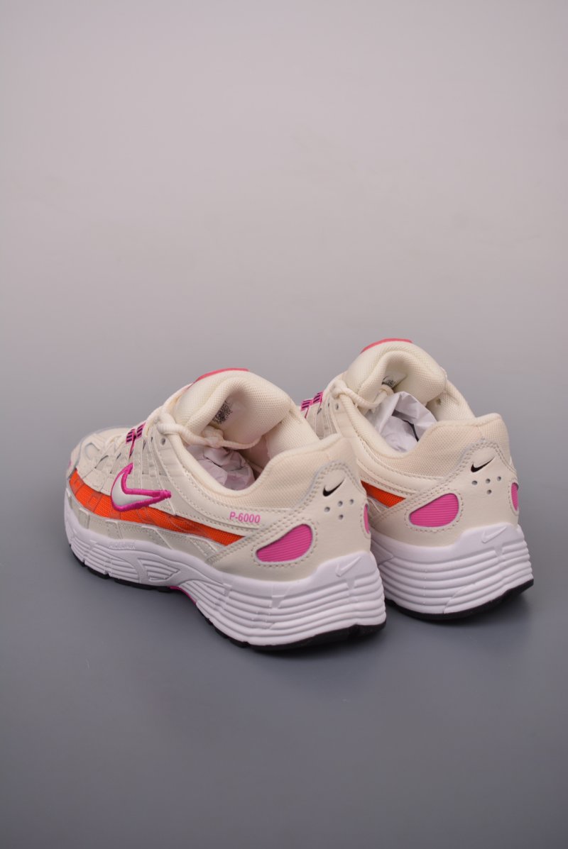 Nike Initiator P-6000 view