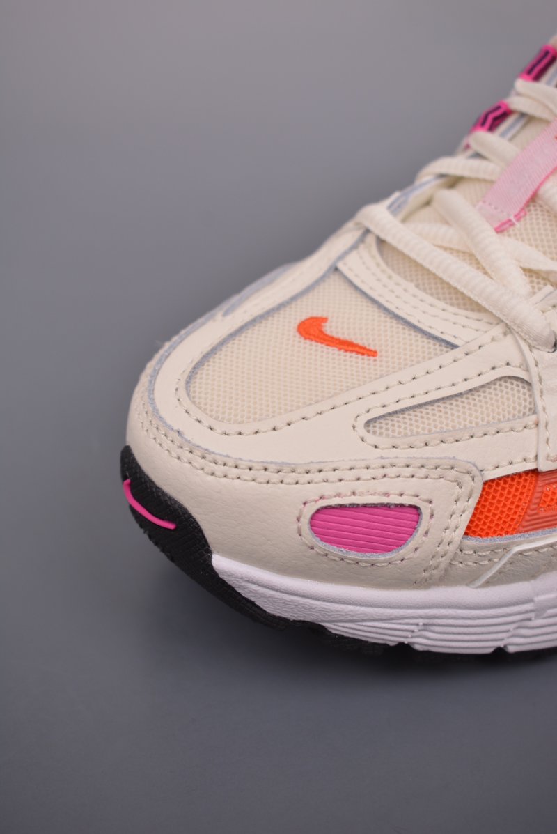 Nike Initiator P-6000 view