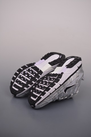 Nike Initiator P-6000 view 3