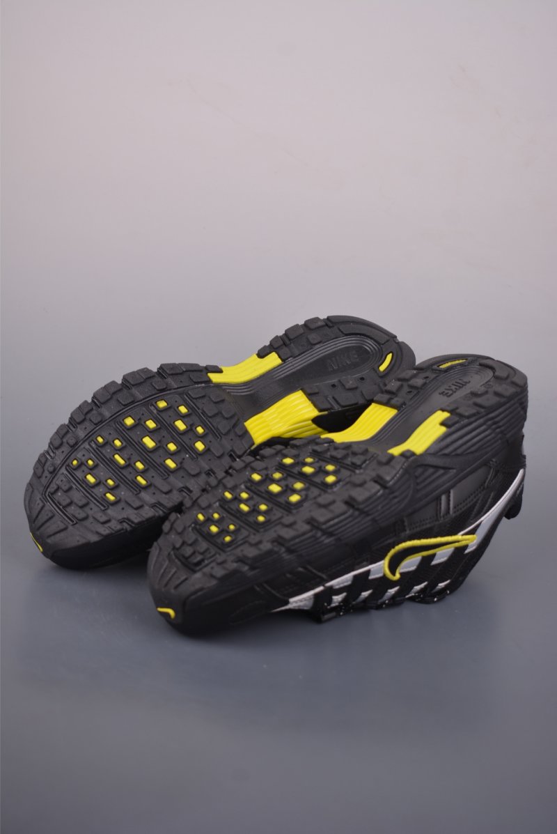 Nike Initiator P-6000 view