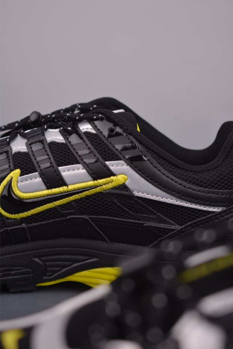 Nike Initiator P-6000 view