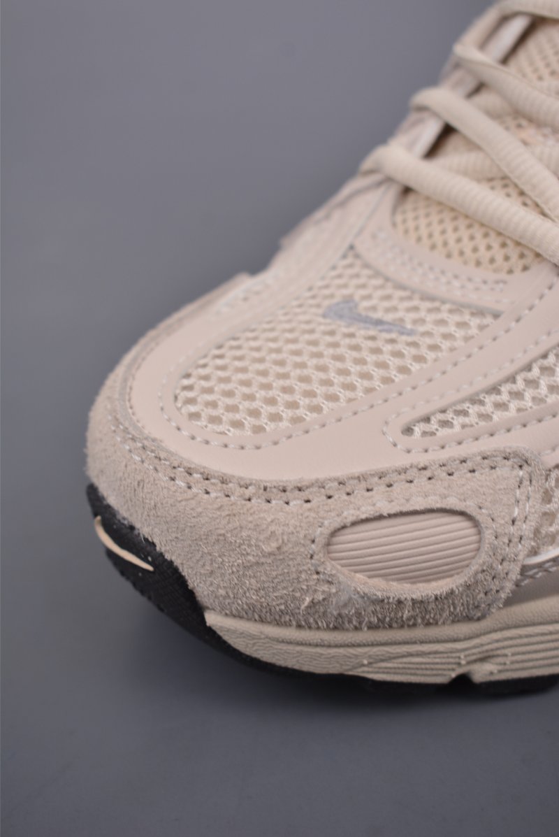 Nike Initiator P-6000 view