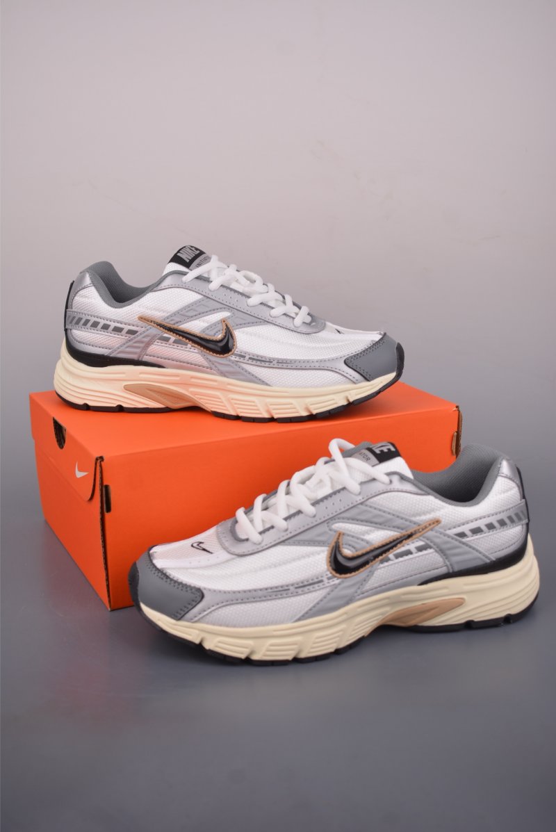 Nike P-6000 view