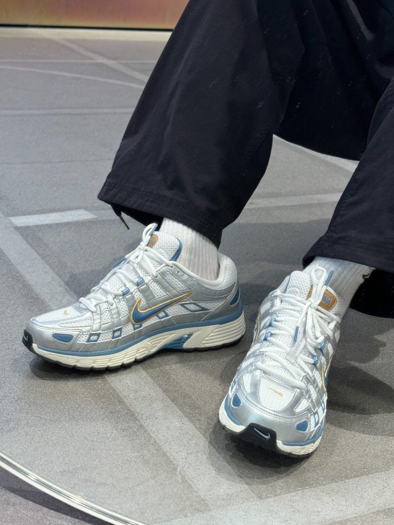 Nike Initiator Running view