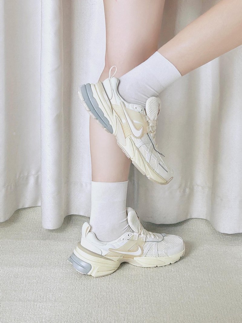 Nike V2K Runtekk view