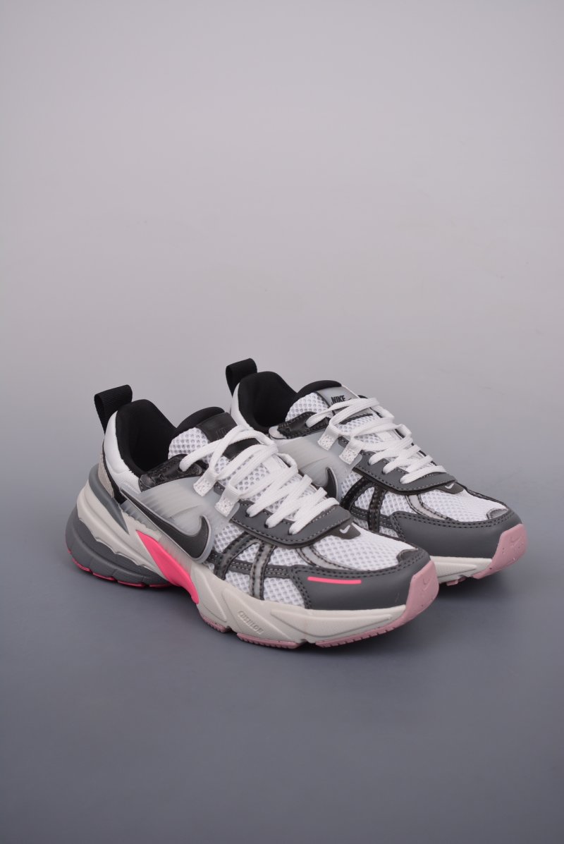 Nike V2K Runtekk 'Grey / Pink'