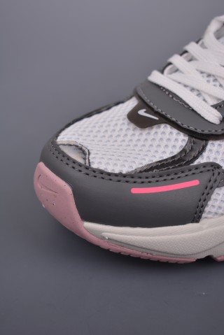 Nike V2K Runtekk 'Grey / Pink' view 6