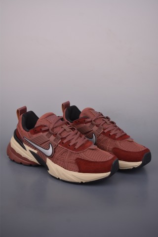 Nike V2K Runtekk view 1