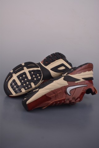 Nike V2K Runtekk view 3