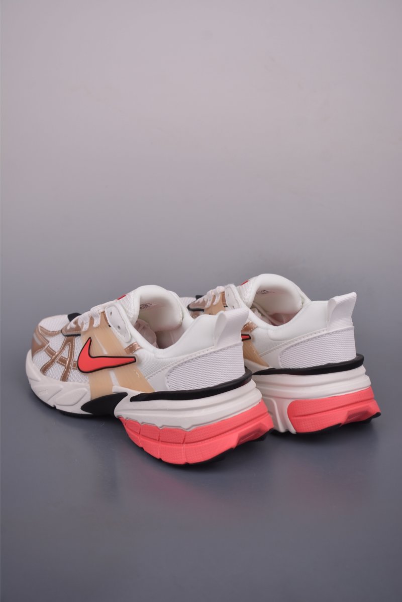 Nike V2K Runtekk view
