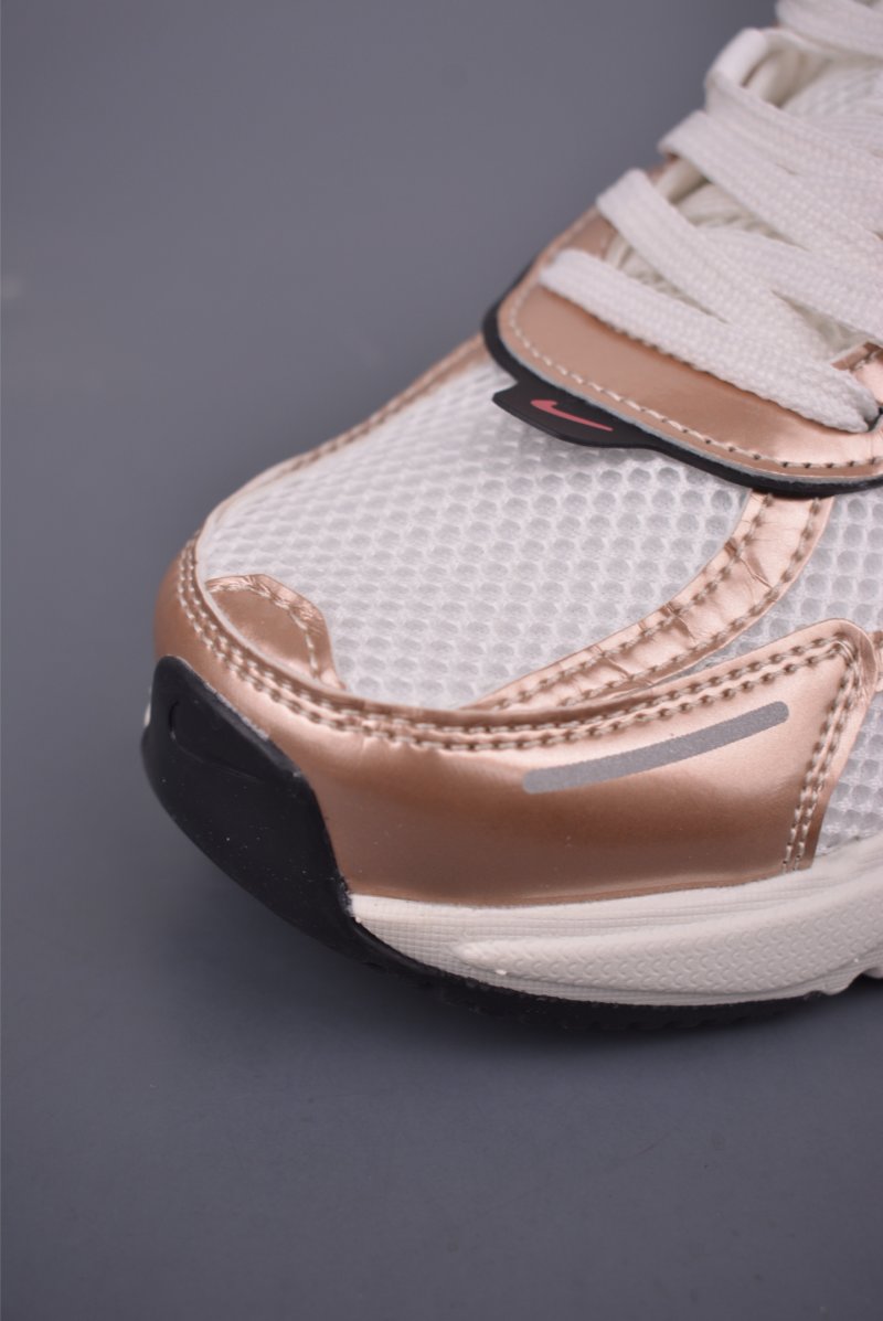 Nike V2K Runtekk view