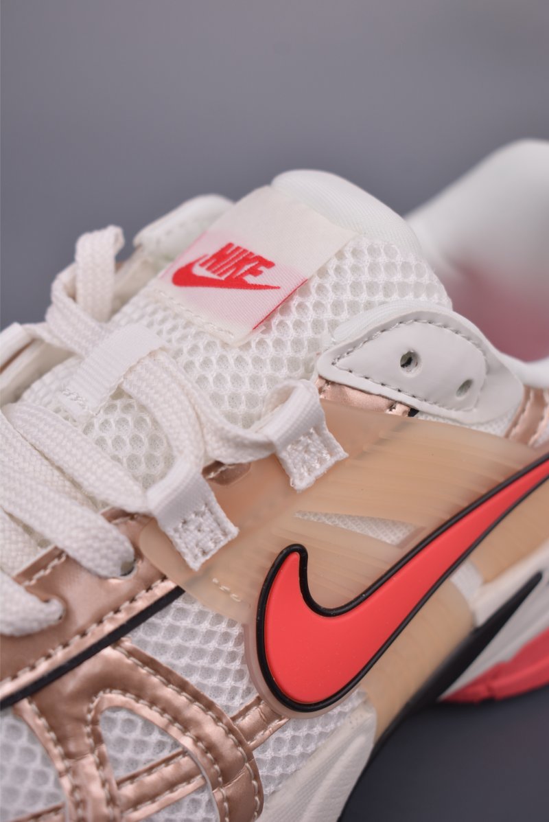 Nike V2K Runtekk view
