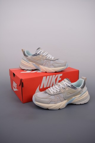 Nike V2K Runtekk 'Grey / Blue' view 5