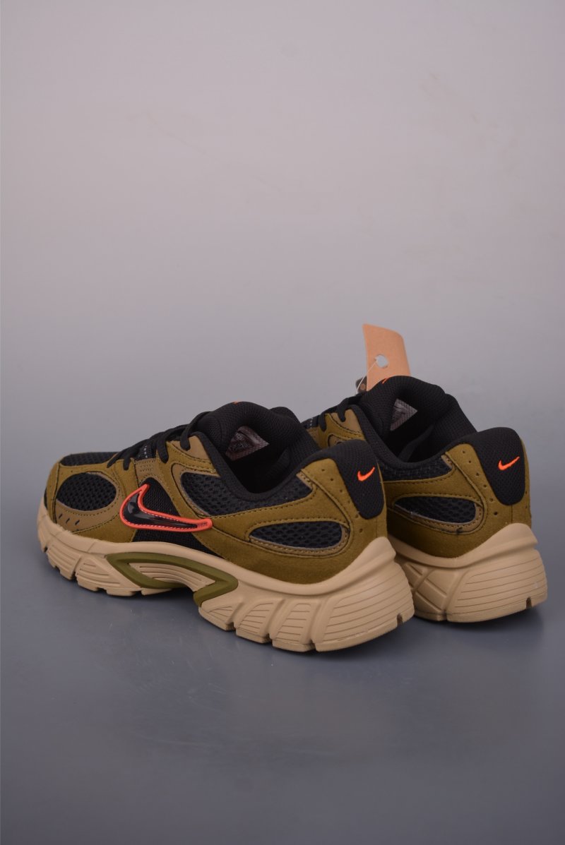 Nike V5 RNR view