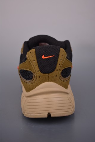 Nike V5 RNR view 4
