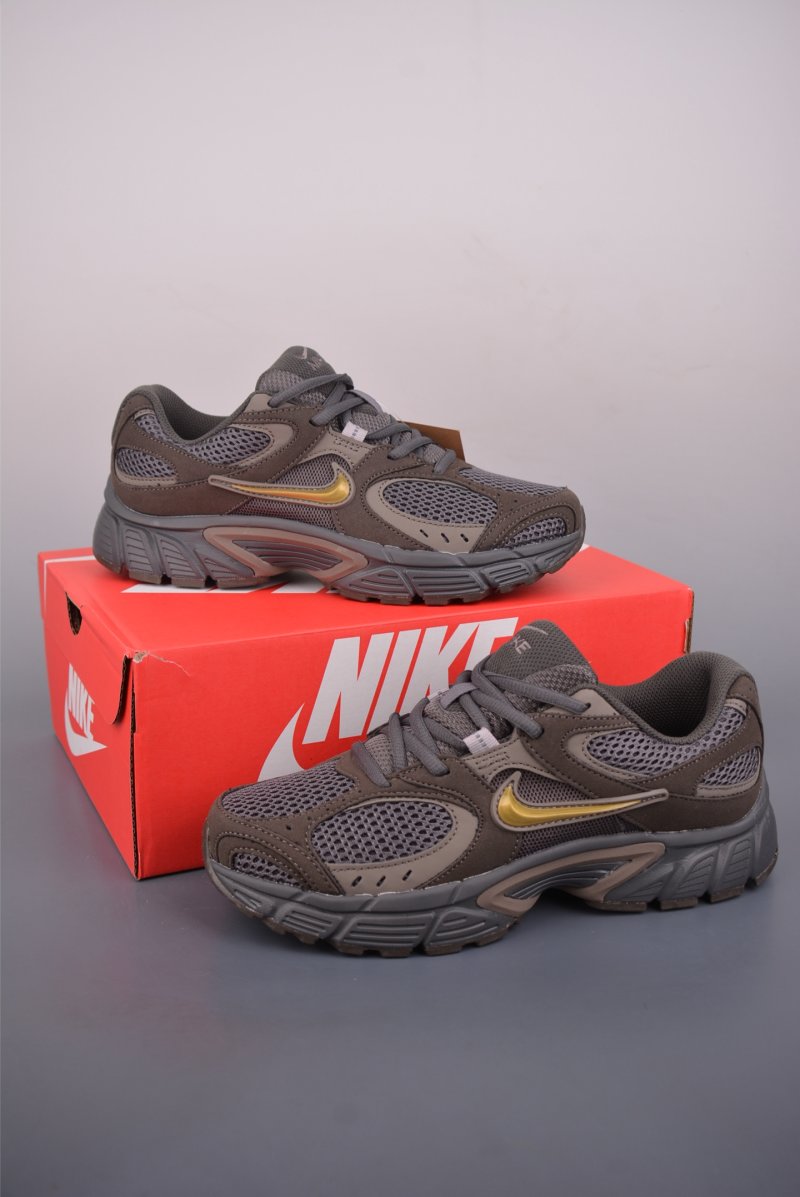 Nike V5 RNR view