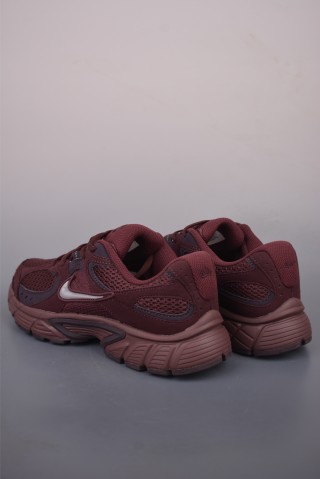 Nike V5 RNR view 2
