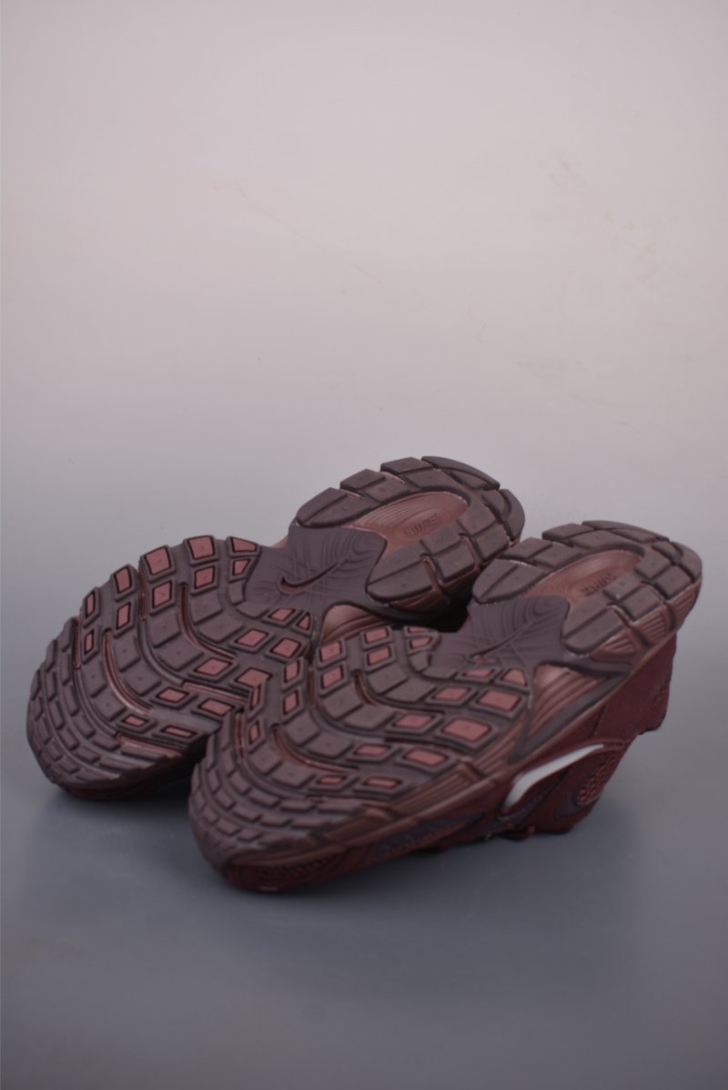 Nike V5 RNR view