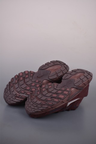 Nike V5 RNR view 3