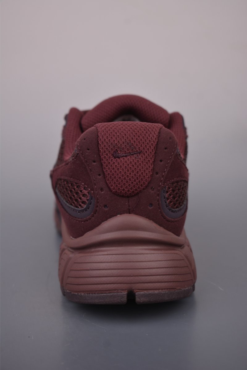 Nike V5 RNR view