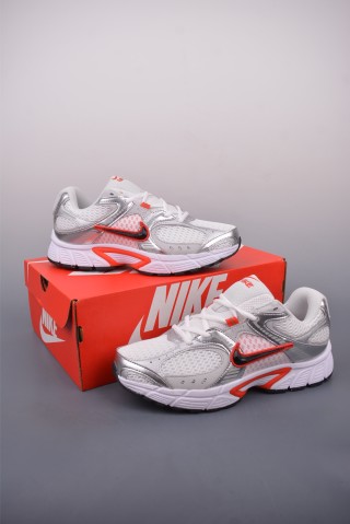 Nike V5 RNR view 5