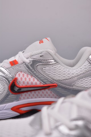 Nike V5 RNR view 8