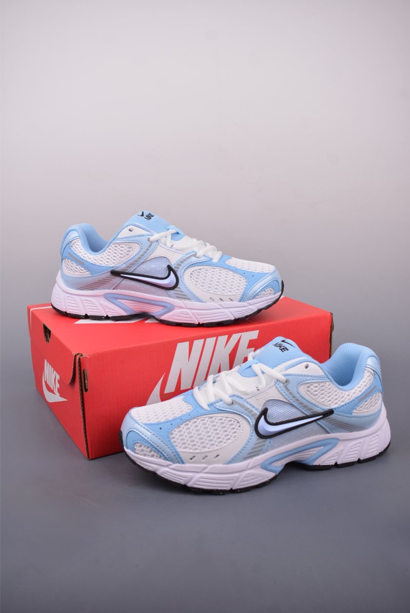 Nike V5 Runner view