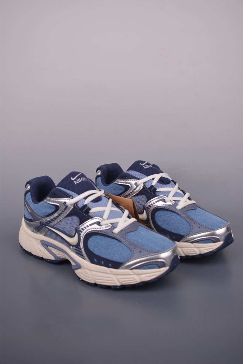 Nike V5 Runner