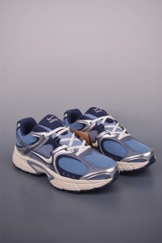 Nike V5 Runner