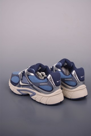 Nike V5 Runner view 2