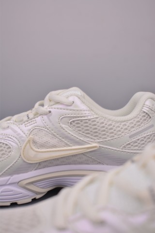 Nike V5 Runner view 8
