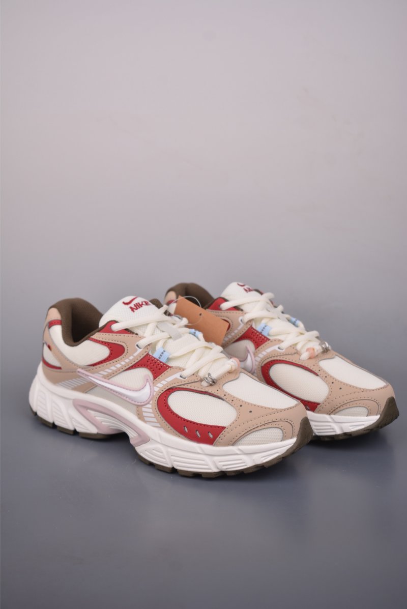 Nike V5 Runner