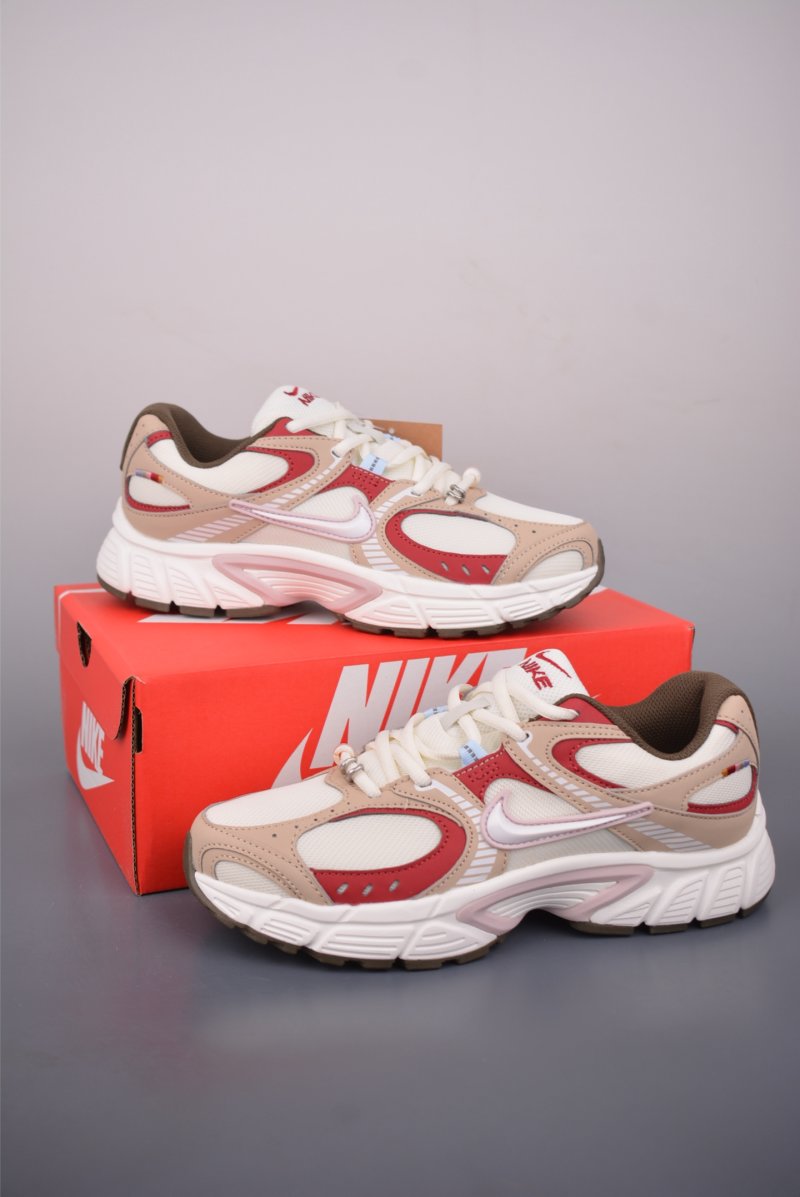 Nike V5 Runner view