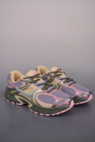 Nike V5 Runner