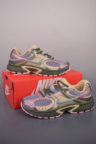Nike V5 Runner view 5