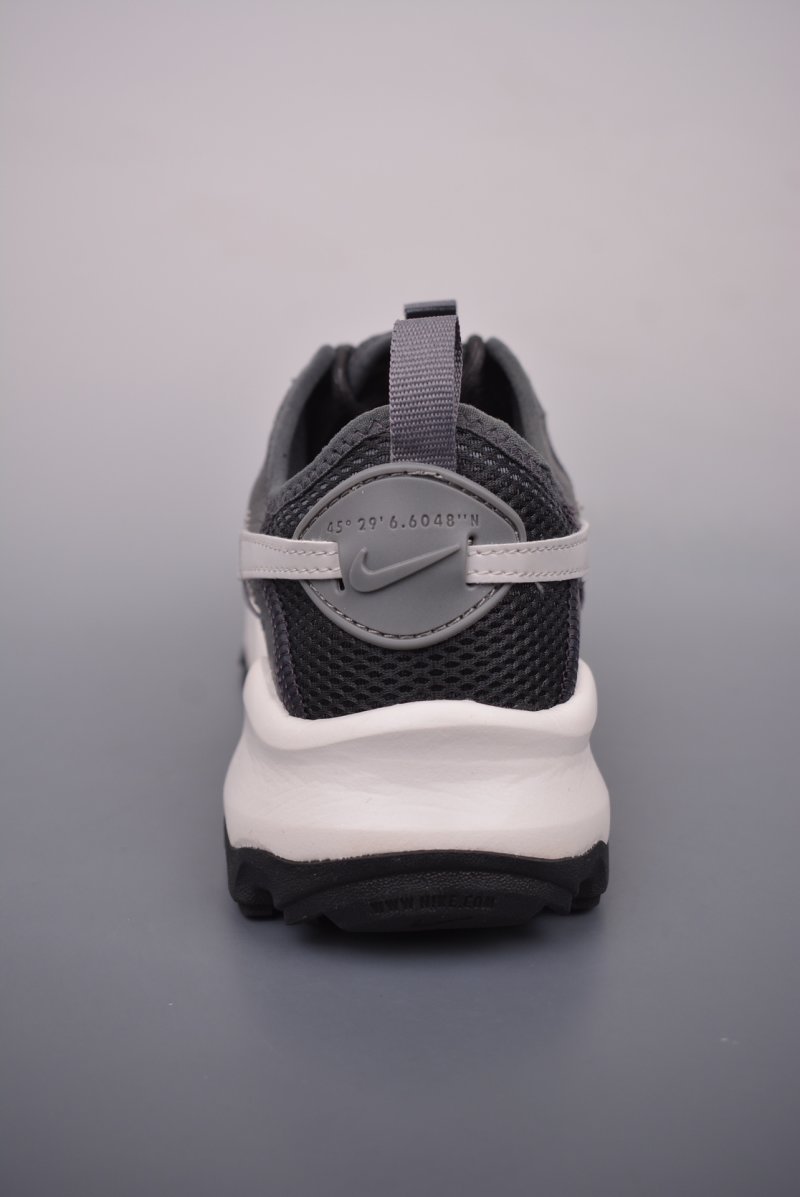 Nike TC 7900 view