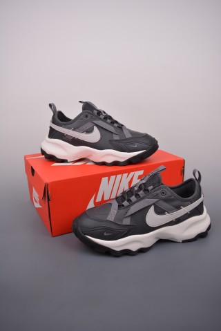 Nike TC 7900 view 5