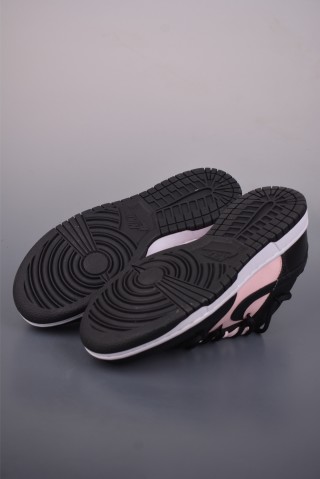 Nike Air Force 1 Low 'Black / Pink' view 3