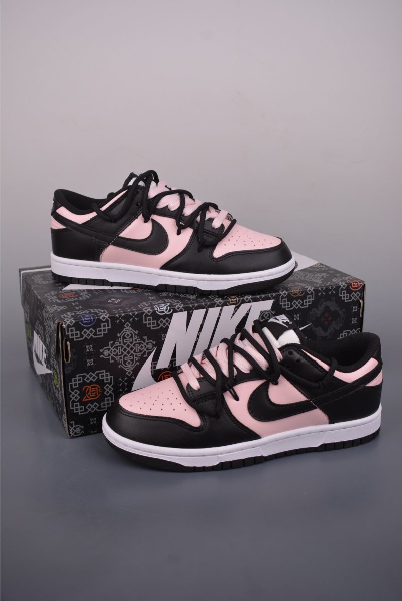 Nike Air Force 1 Low 'Black / Pink' view