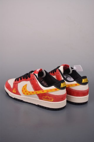 Nike SB Dunk Low view 2