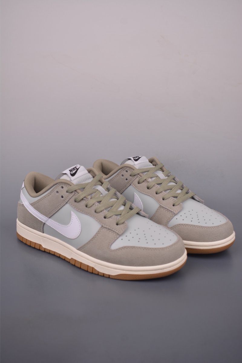 Nike SB Dunk Low