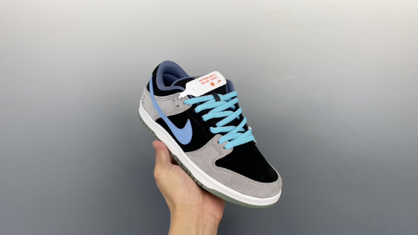 Nike SB Dunk Low 'Black / Grey / Blue'
