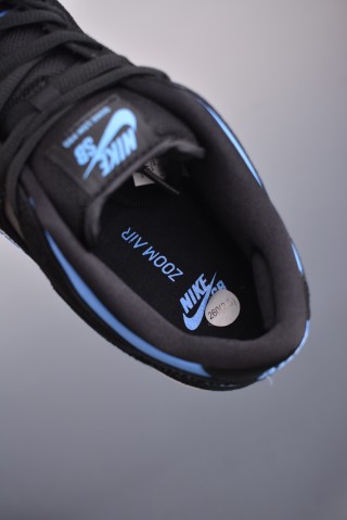 Nike SB Dunk Low view 9