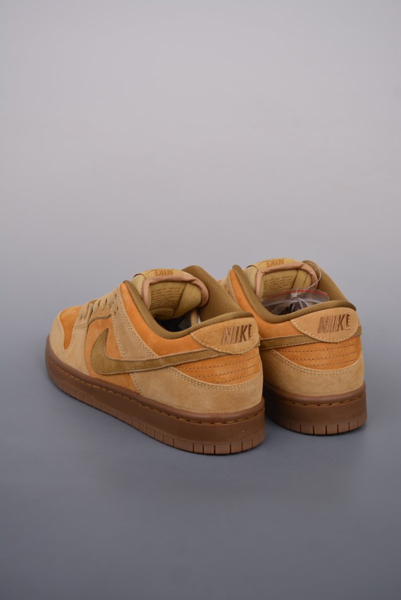 Nike SB Dunk Low 'Yellow' view